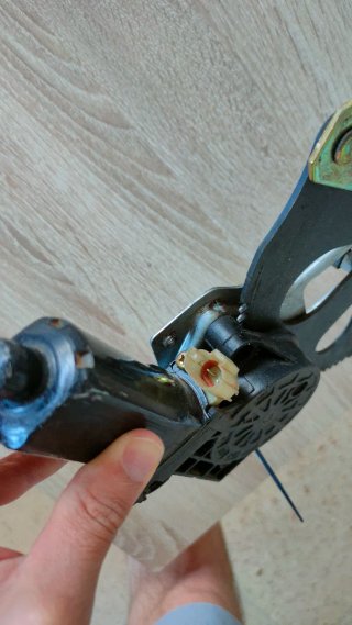 Elevalunas Trasero Derecho Mitsubishi Galloper