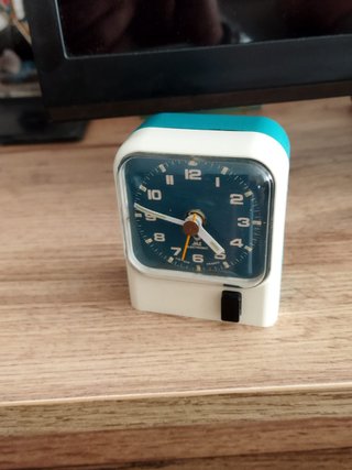 Reloj despertador JAZ ELECTRONIC