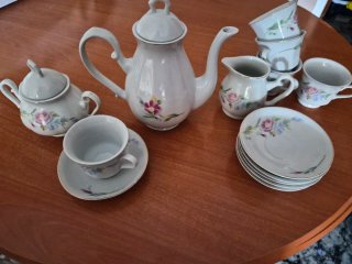 Juego de té vintage floral