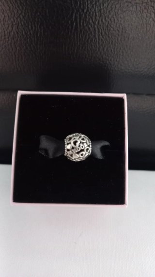 Pandora Charm Corazones Plata