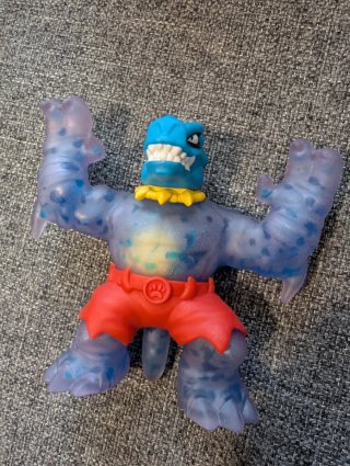 Goo Jit Zu Elástico Tyro T-Rex