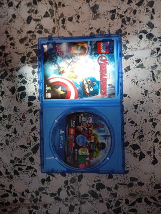 LEGO Vengadores PS4