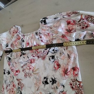 Blusa de flores talla única