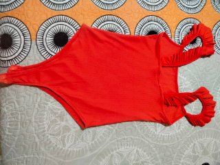 Body rojo con volantes