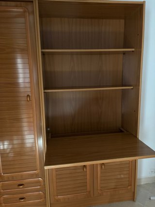 Mueble escritorio de madera