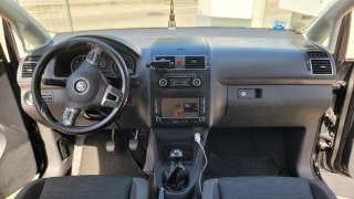 Volkswagen Touran 2013