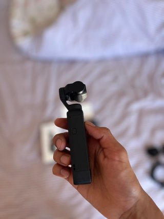 DJI Osmo Pocket 2 con accesorios