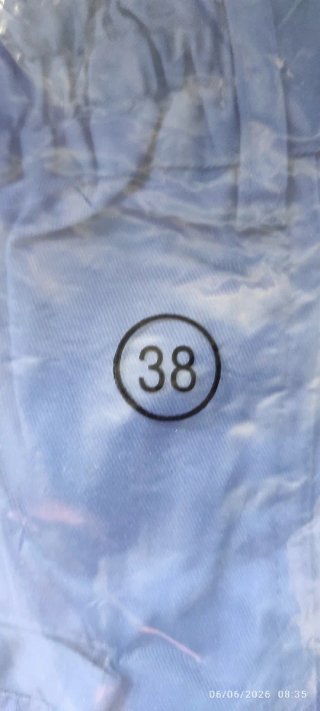 Pantalón azul de trabajo T:38 sin estrenar
