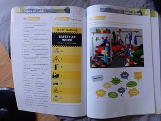 Basic English for Automobile Industry libro fp