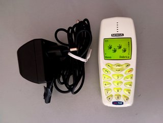 Nokia 3510 Funzionante +Batteria Nuova+ Caricatore