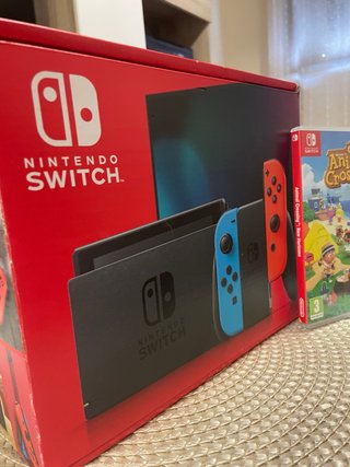 Nintendo Switch Roja y Azul + juego sin usar