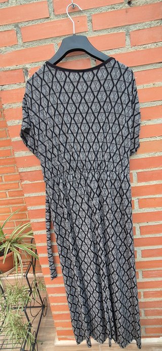 Vestido largo cruzado licra fría nuevo