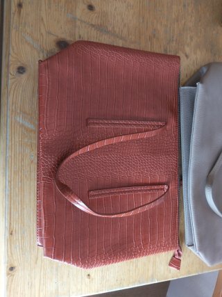 Lote de 2 bolsos Beige y Naranja