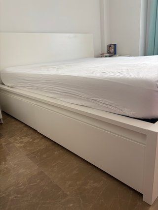 Estructura cama 180x200cm con Colchón