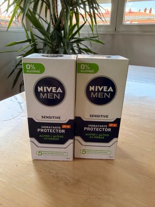 13 Cremas Precintadas x10 Nivea x2Loreal x1Neutrog
