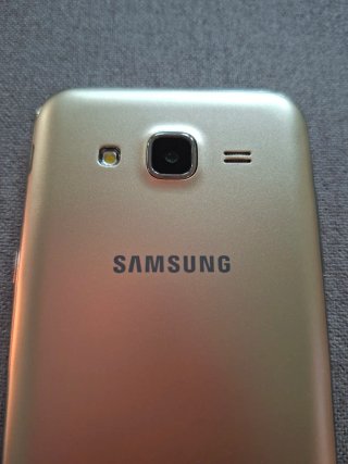Samsung Galaxy J5 Oro