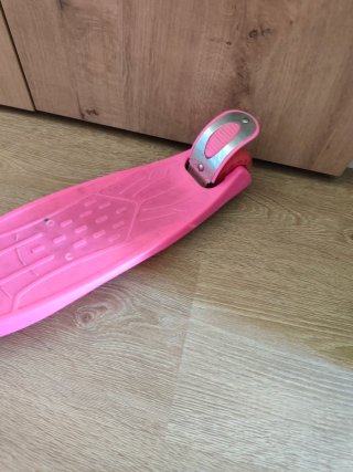 Patinete 3 ruedas rosa con luces