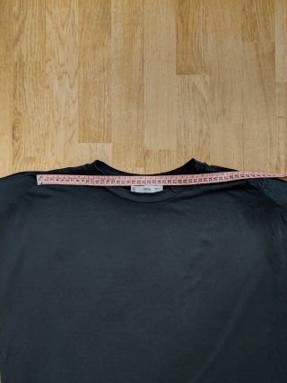 -Camiseta ancha negra Mango Talla L