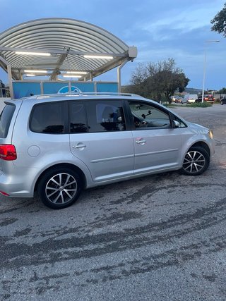 Volkswagen Touran 2013