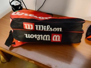 RAQUETERO WILSON CON RAQUETAS Y BOLSA ZAPATILLAS