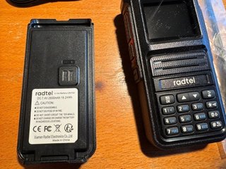 Walkie Talkie Radtel RT470X Negro