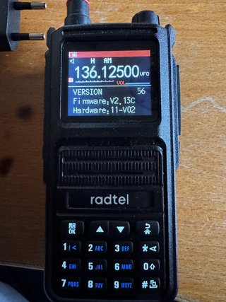 Walkie Talkie Radtel RT470X Negro