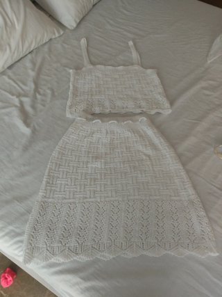 Conjunto tejido top y falda ganchillo