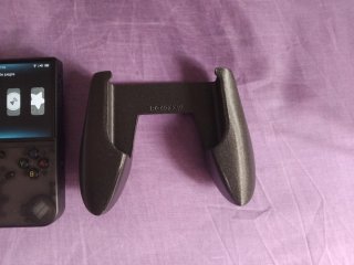 Anbernic RG40XX V Negra con accesorio