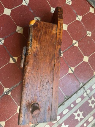 Antiguo portarrollos de madera