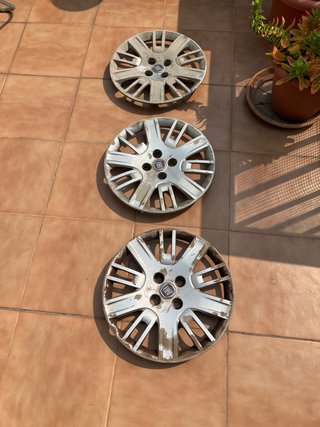 Llantas Fiat Doblo Cargo con Tapa Cubos