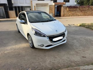 Peugeot 208 2013