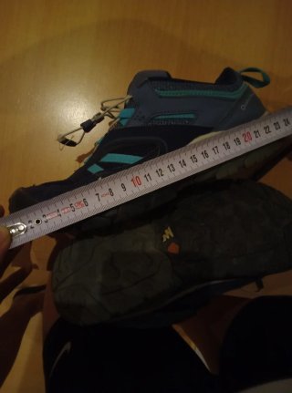 Zapatos de montaña Quechua