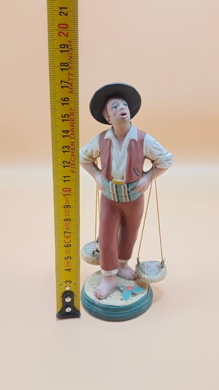 Figura terracota cenachero malagueño artesanal