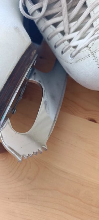 Pattini da ghiaccio Risport Super Cristallo, 25 anni fa