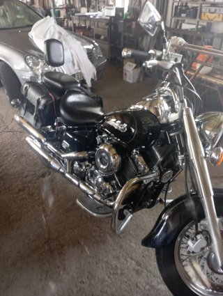 Yamaha Drag Star 650 Custom Negra