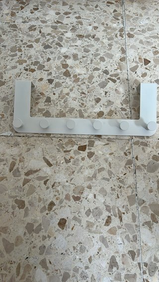 Appendiabiti bianco in metallo