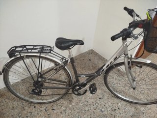 Bicicleta BH Dama con Cesta