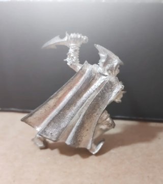 Figura Elfo Oscuro Asesino Metal