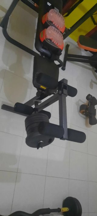 4 Máquinas de Gimnasio Total Crunch