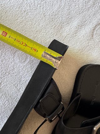 Sandalias piel hebilla Massimo Dutti T39