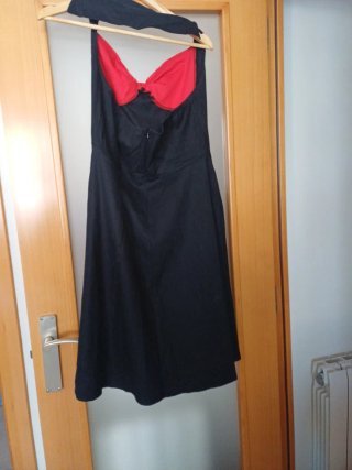 Vestido negro y rojo mujer