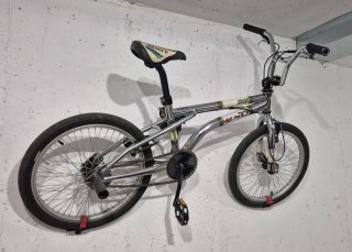 Bicicleta BMX Monty Free 301