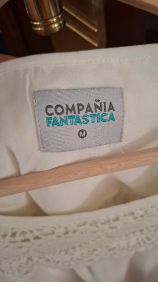 Vestido Compañía Fantástica encaje blanco