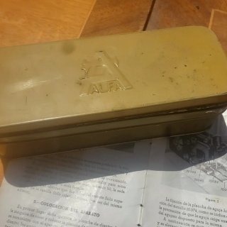 Máquina de coser antigua Alfa, más de 50 años