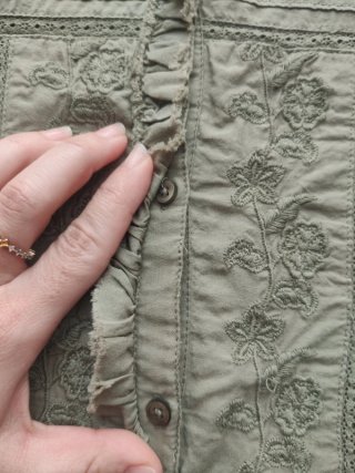 Top Zara verde oliva Talla XS
