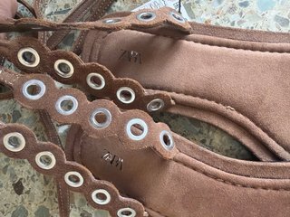 Sandalias Zara piel marrón con cordones