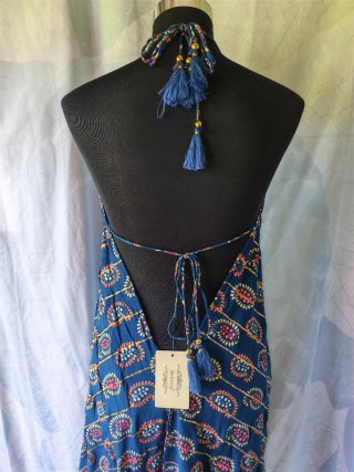 Vestido largo estampado azul y dorado