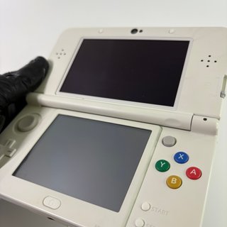 New Nintendo 3DS Bianca