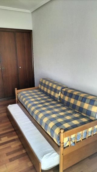 Cama nido de madera con colchón