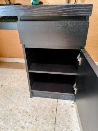Escritorio Ikea MALM negro
